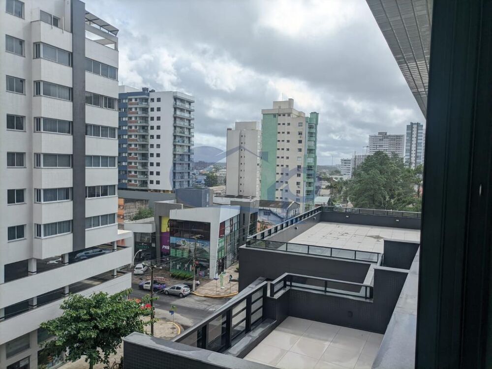 Apartamento à venda com 1 quarto, 53m² - Foto 2