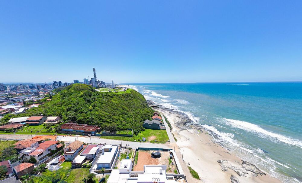 Apartamento, 3 quartos, 139 m² - Foto 2