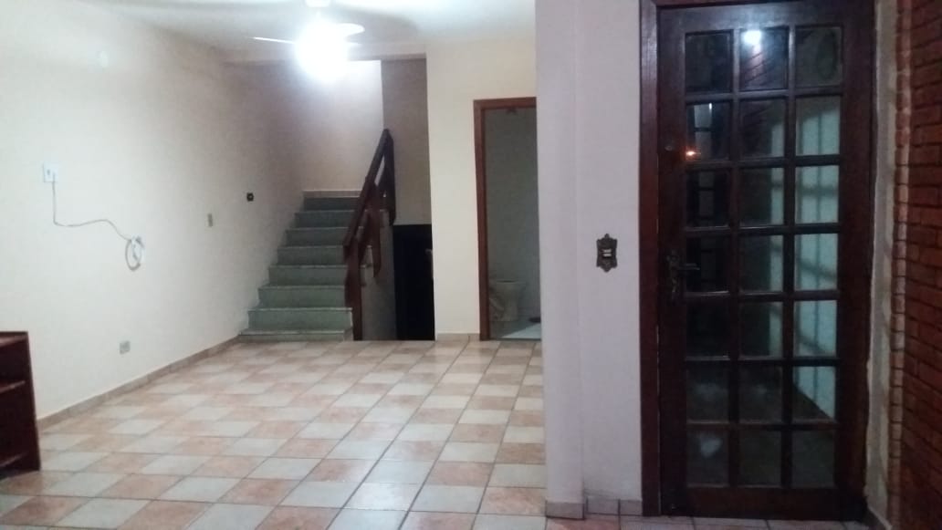 Casa à venda com 3 quartos, 150m² - Foto 8