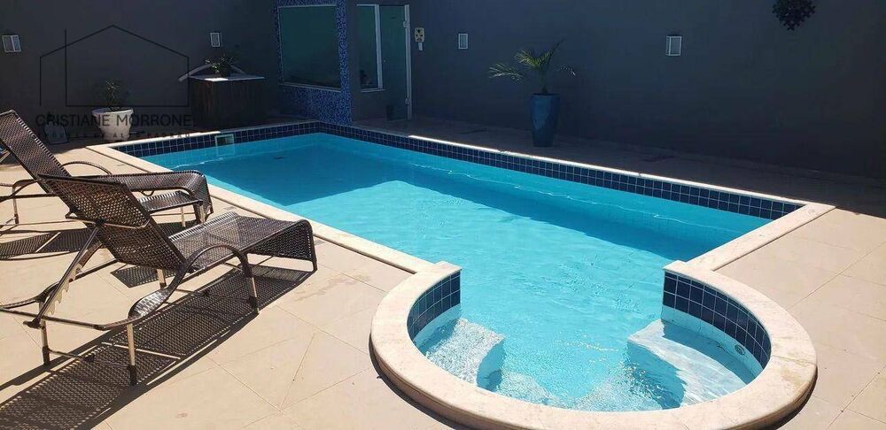 Casa, 5 quartos, 258 m² - Foto 2