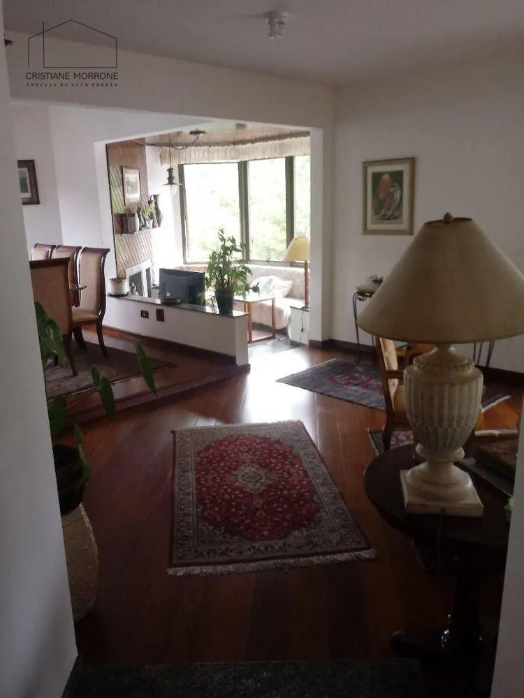 Apartamento, 3 quartos, 180 m² - Foto 1