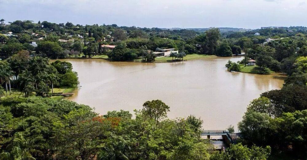 Loteamento e Condomínio, 2065 m² - Foto 2