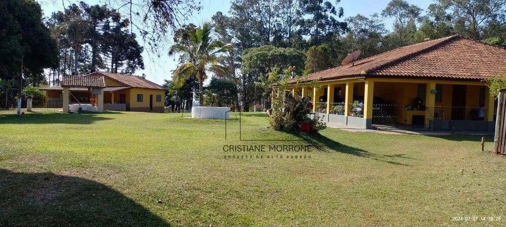 Chácara, 4 quartos, 4600 m² - Foto 1