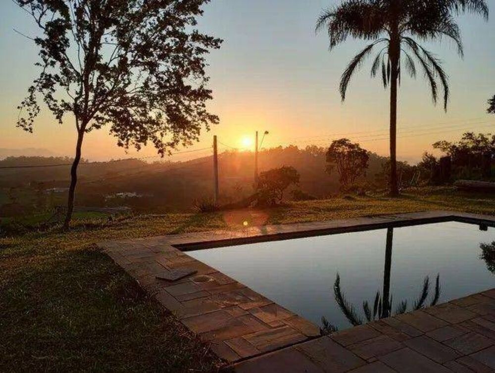 Chácara à venda com 4 quartos, 6500M2 - Foto 2