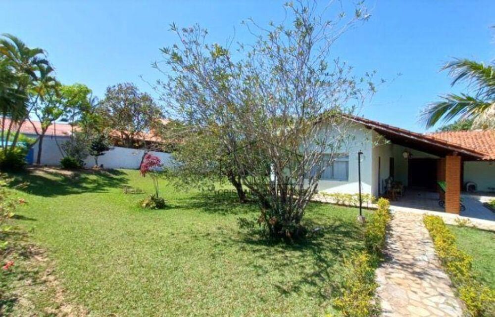 Casa, 3 quartos, 246 m² - Foto 4