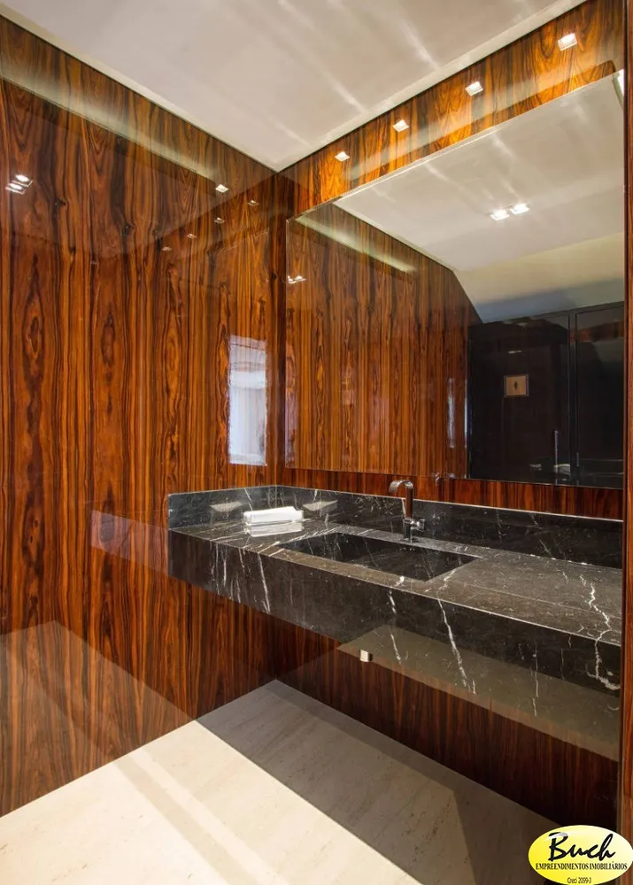 Apartamento, 4 quartos, 252 m² - Foto 11