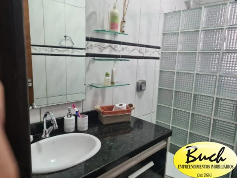 Casa, 3 quartos, 180 m² - Foto 1