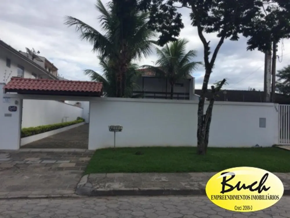 Casa, 2 quartos, 200 m² - Foto 1
