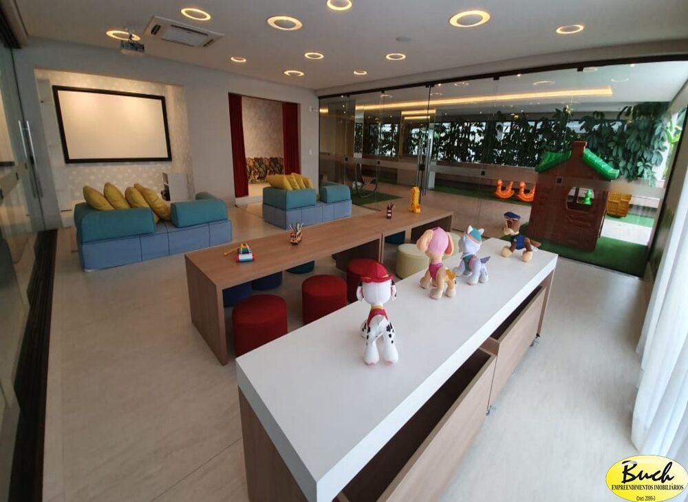 Apartamento à venda com 4 quartos, 249m² - Foto 2