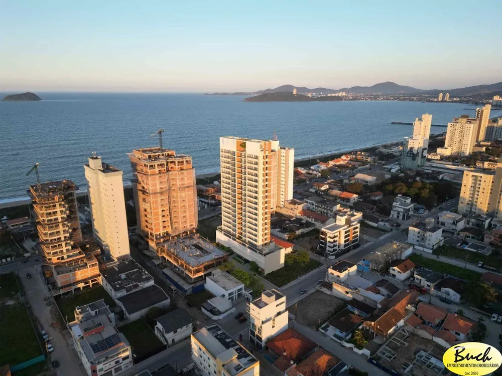 Apartamento, 3 quartos, 111 m² - Foto 2