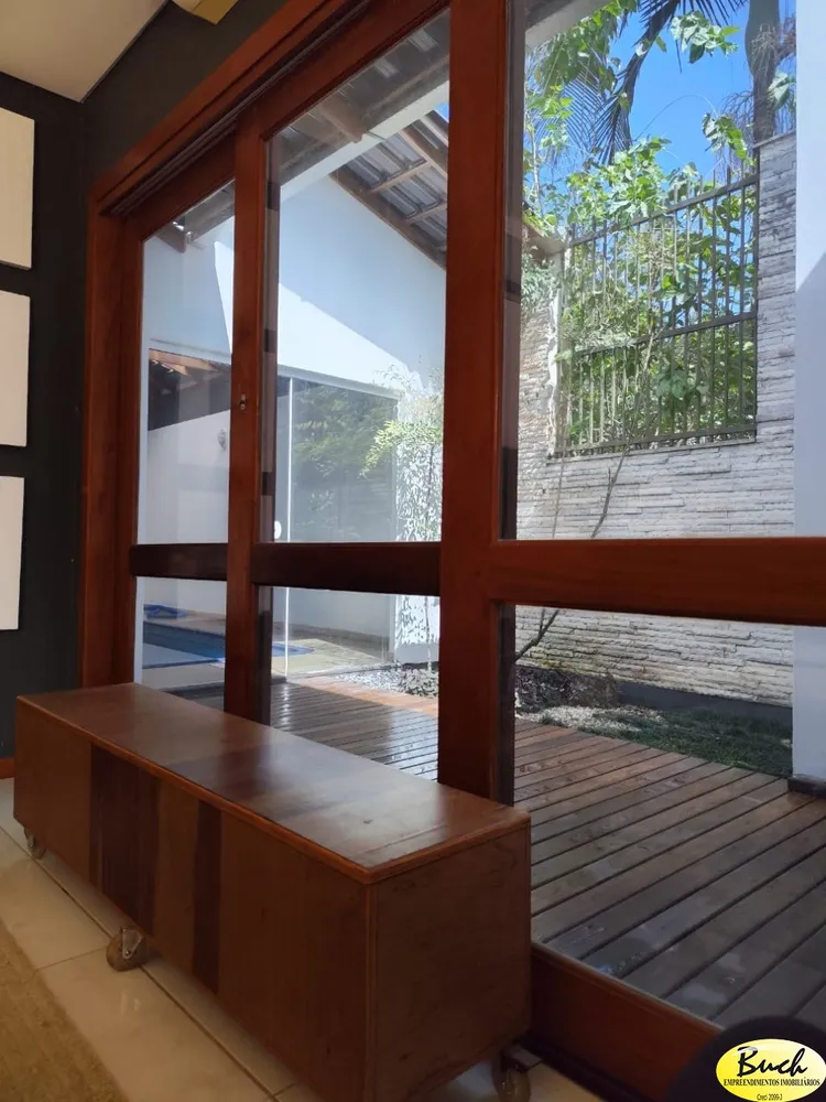 Casa, 3 quartos, 458 m² - Foto 1