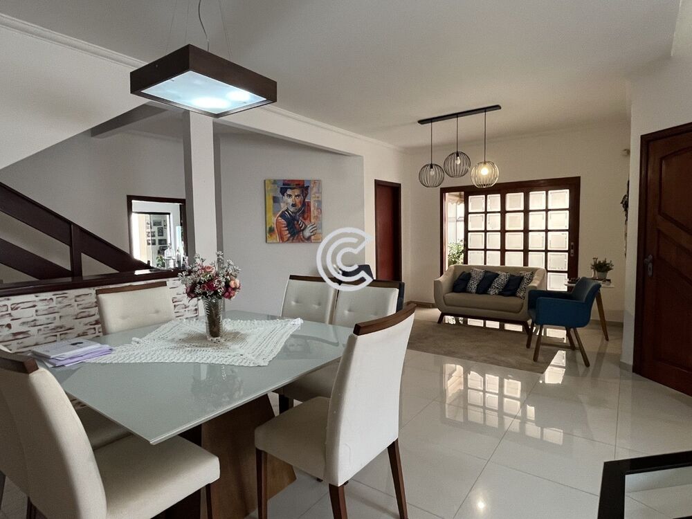 Casa, 3 quartos, 300 m² - Foto 8