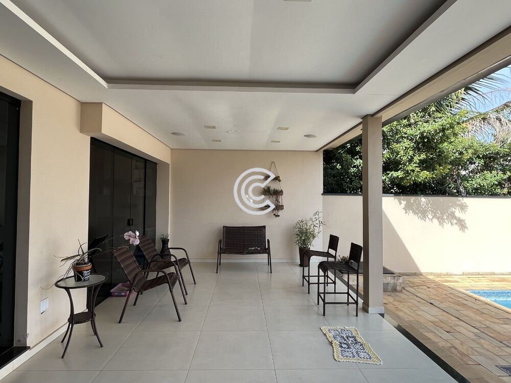 Casa, 3 quartos, 300 m² - Foto 12
