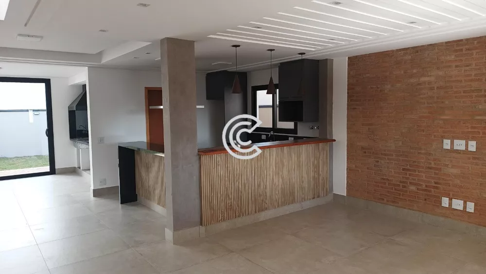 Casa, 3 quartos, 201 m² - Foto 1