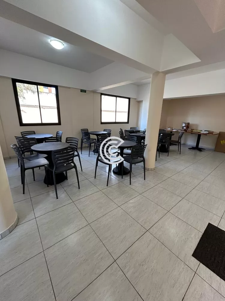 Apartamento à venda com 2 quartos, 75m² - Foto 33