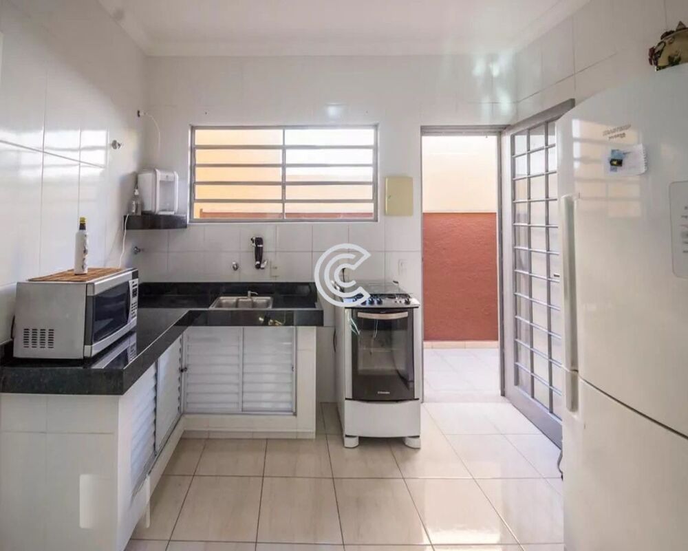 Casa à venda e aluguel com 3 quartos - Foto 4
