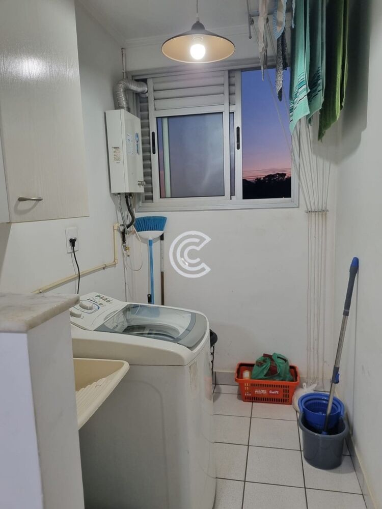 Apartamento à venda com 2 quartos, 58m² - Foto 1