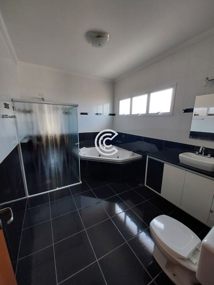Casa para alugar com 4 quartos, 308m² - Foto 19