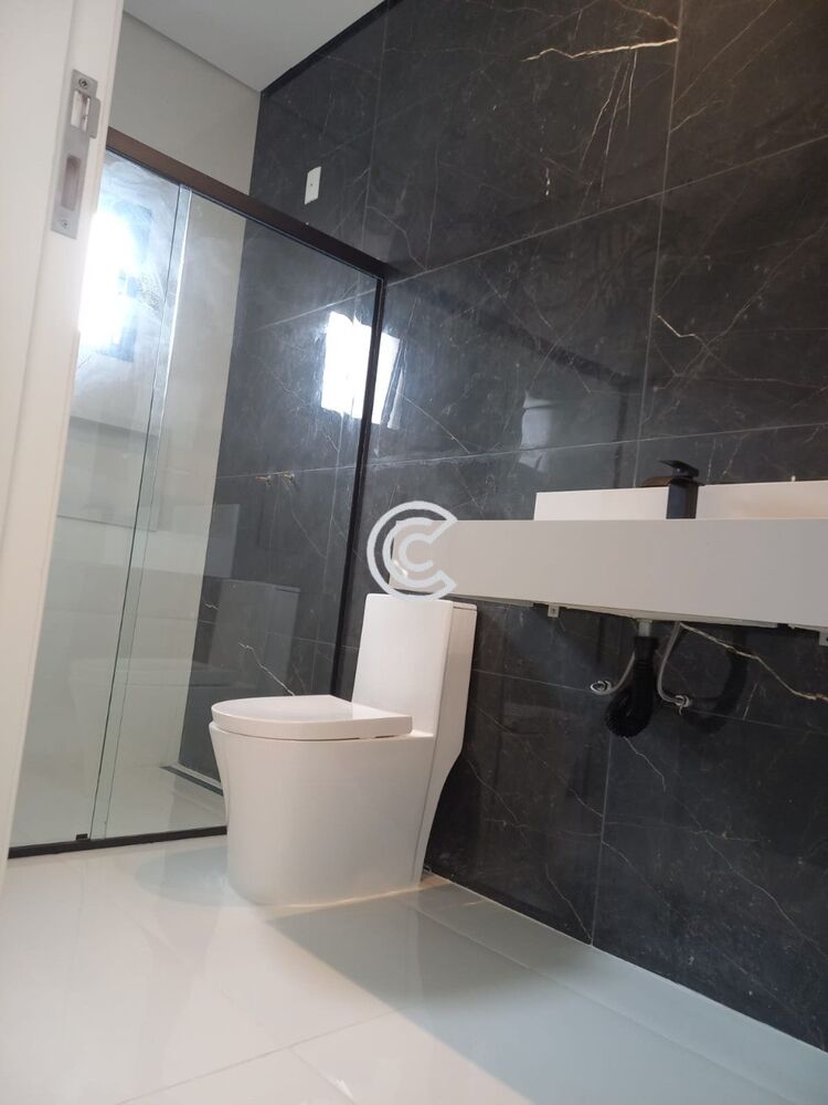 Casa, 3 quartos, 275 m² - Foto 10