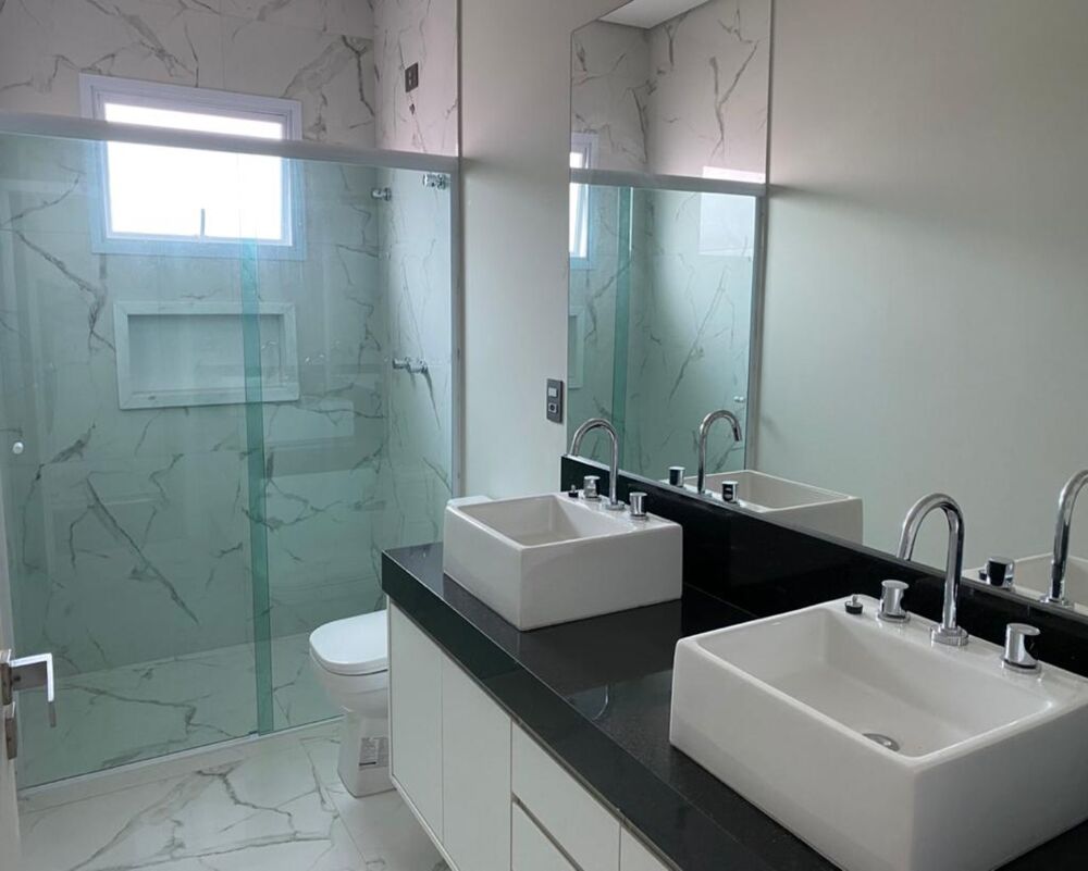 Casa à venda com 4 quartos, 440m² - Foto 8