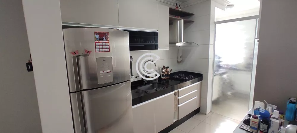 Apartamento à venda com 3 quartos, 92m² - Foto 4