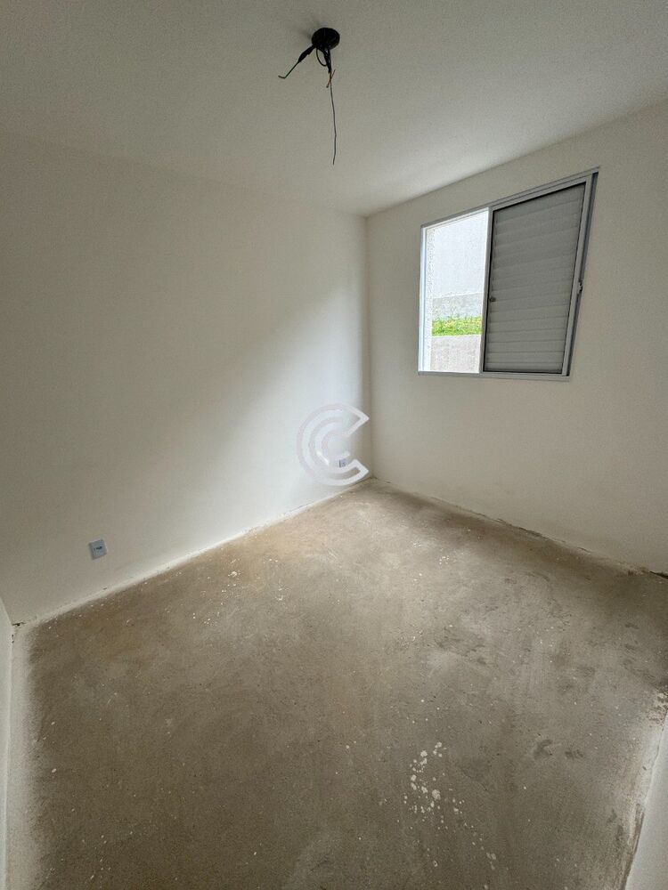 Apartamento à venda com 2 quartos, 44m² - Foto 4