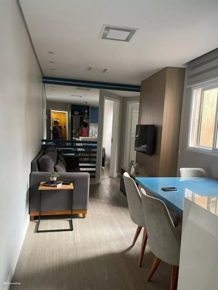 Apartamento à venda com 2 quartos, 44m² - Foto 4