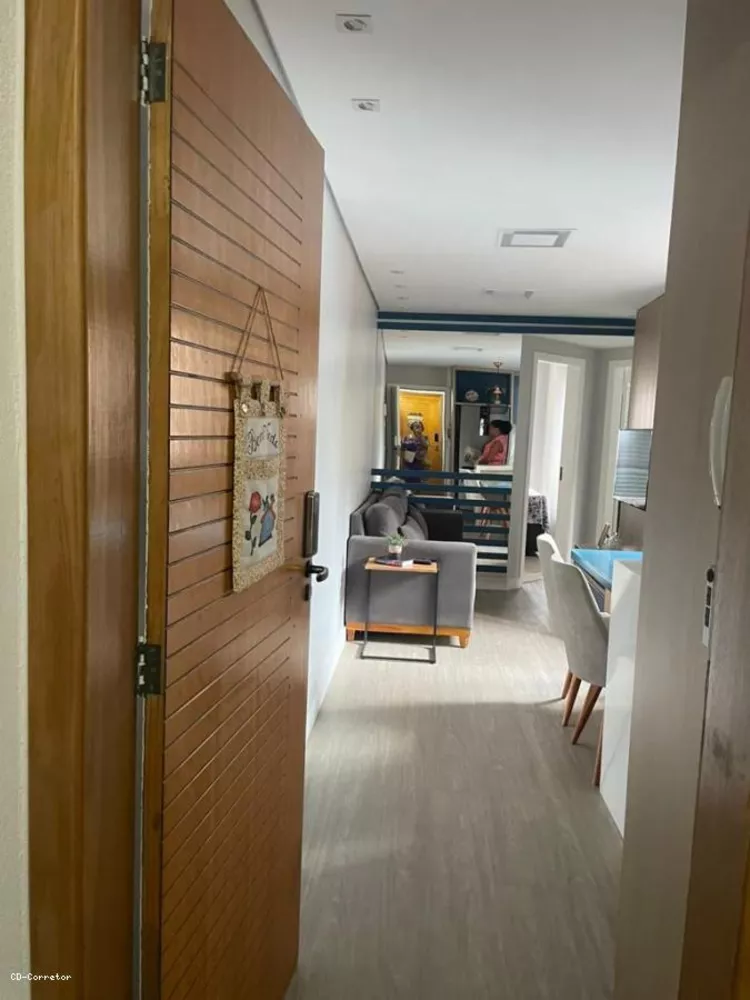 Apartamento à venda com 2 quartos, 44m² - Foto 3