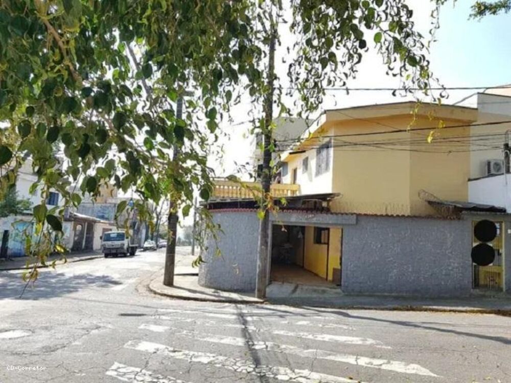 Prédio Inteiro para alugar com 2 quartos, 110m² - Foto 4