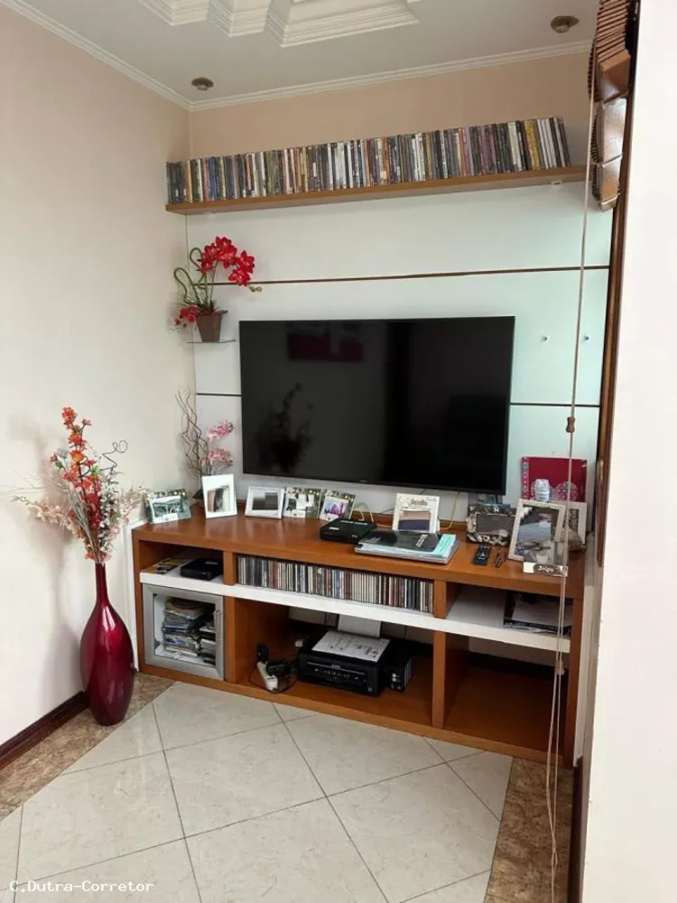 Sobrado à venda com 3 quartos, 150m² - Foto 8