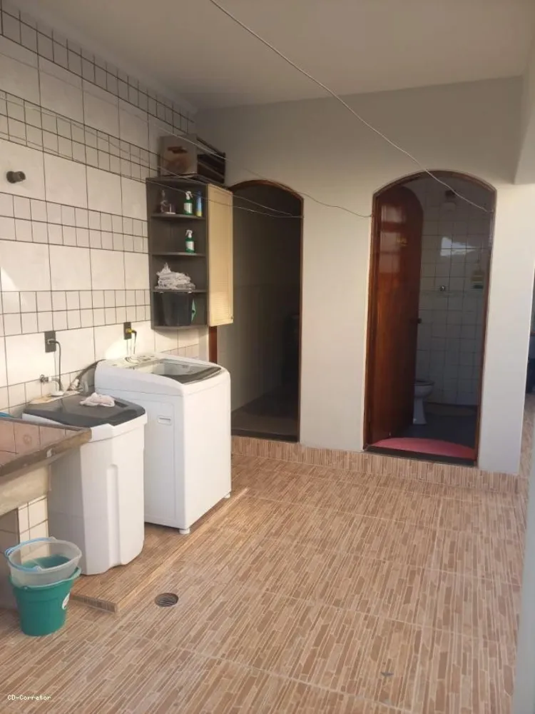 Casa, 3 quartos, 250 m² - Foto 3