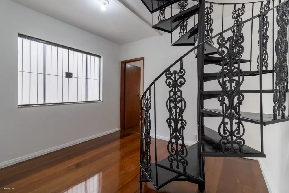 Casa, 3 quartos, 250 m² - Foto 12