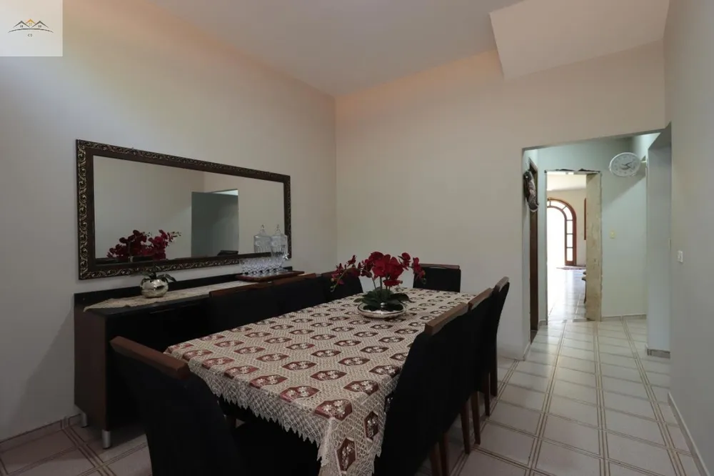 Casa, 5 quartos, 310 m² - Foto 3