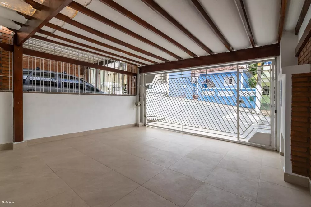 Casa à venda com 3 quartos, 250m² - Foto 3