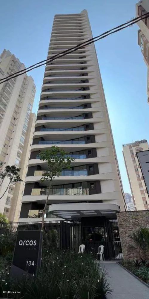 Apartamento à venda com 3 quartos, 153m² - Foto 1