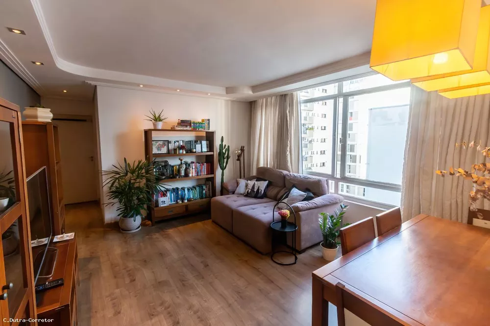 Apartamento à venda com 2 quartos, 107m² - Foto 1