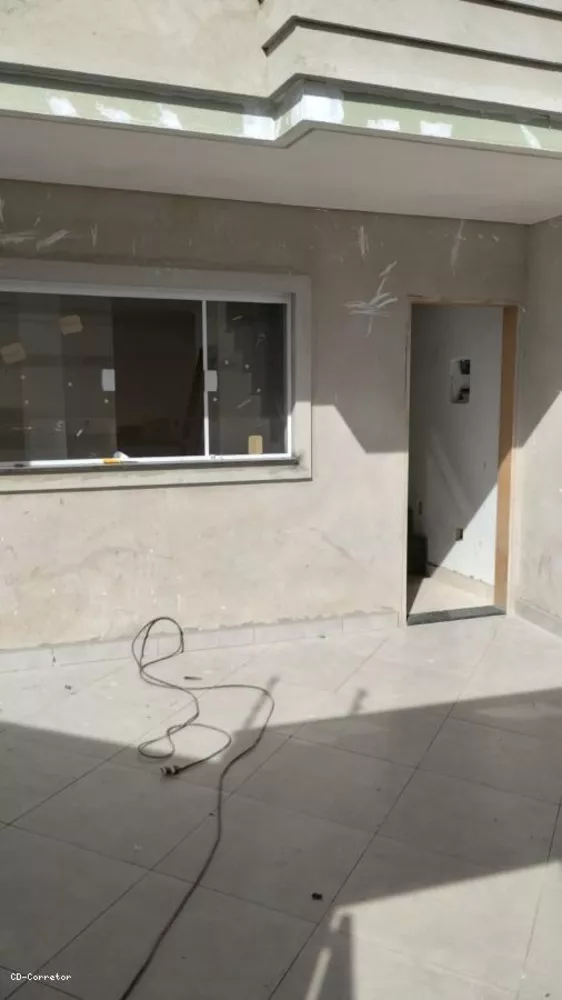 Sobrado à venda com 3 quartos, 75m² - Foto 4