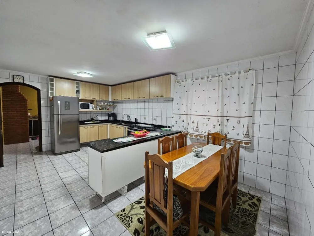 Casa, 3 quartos, 260 m² - Foto 8