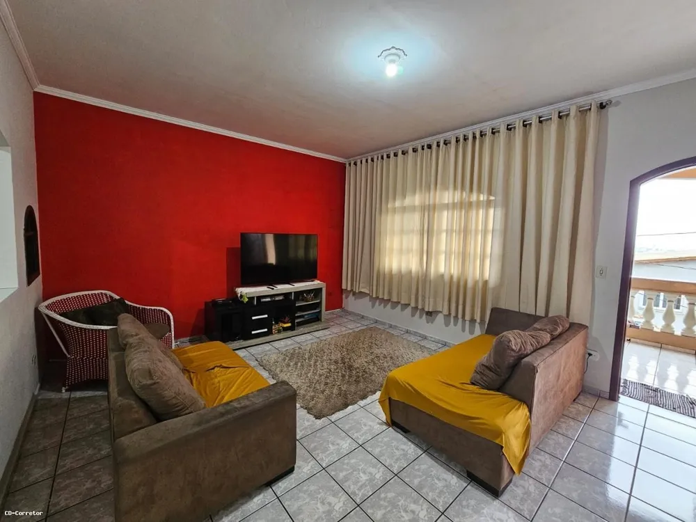 Casa, 3 quartos, 260 m² - Foto 1