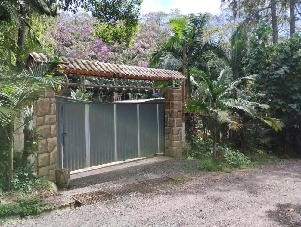 Fazenda à venda com 2 quartos, 6440m² - Foto 1