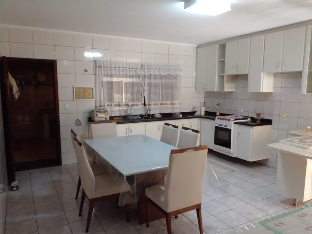 Casa, 3 quartos, 175 m² - Foto 3