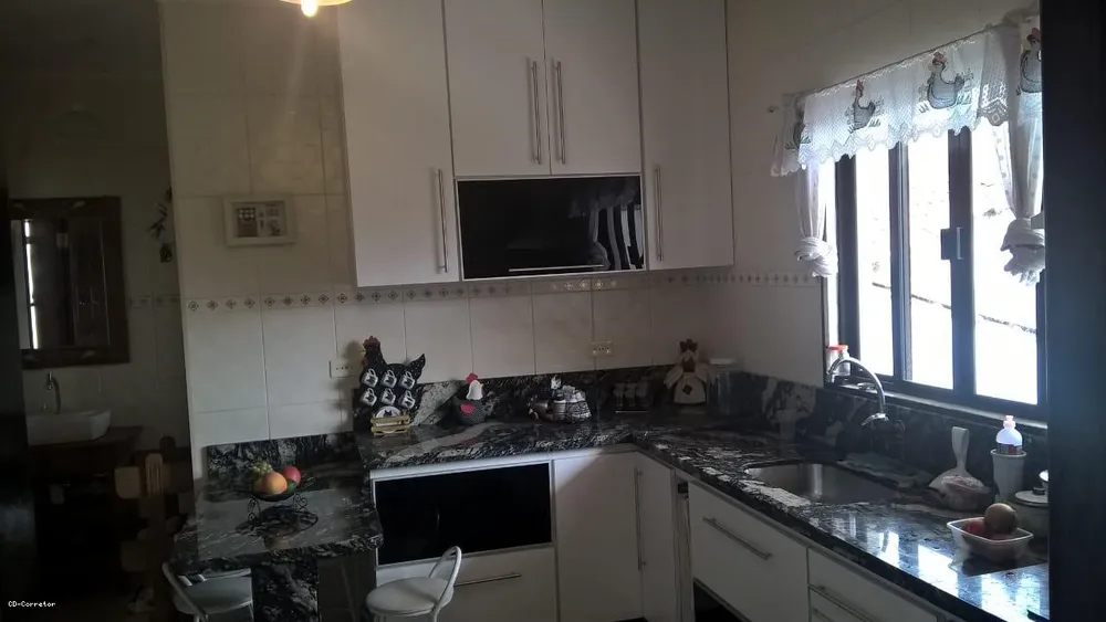Casa, 3 quartos, 331 m² - Foto 7