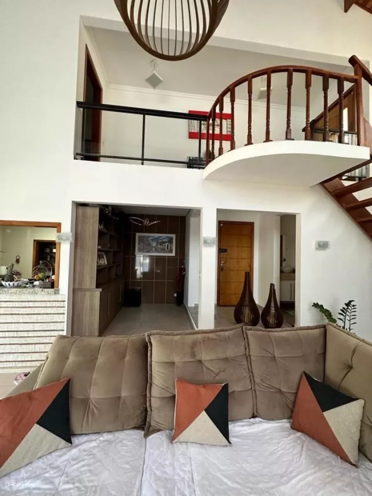 Casa, 4 quartos, 1000 m² - Foto 1