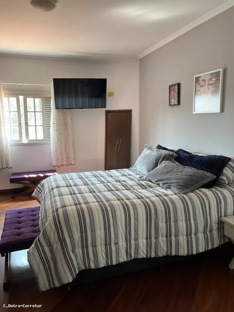 Casa, 3 quartos, 330 m² - Foto 2