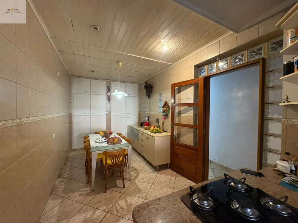 Casa, 3 quartos, 350 m² - Foto 4