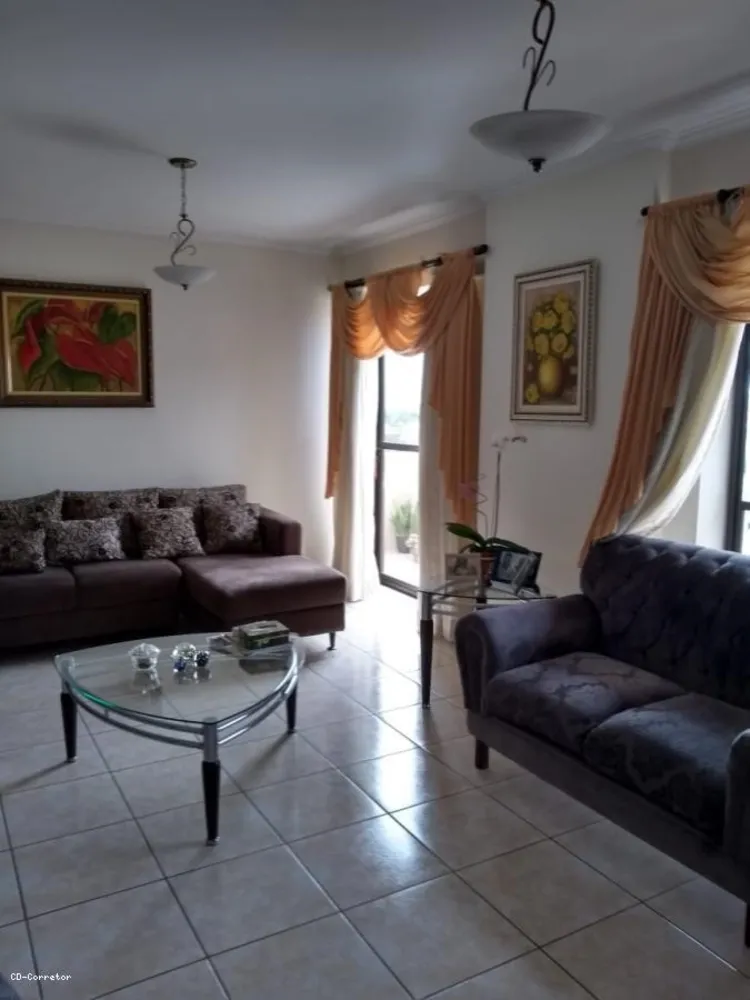 Apartamento, 3 quartos, 140 m² - Foto 1