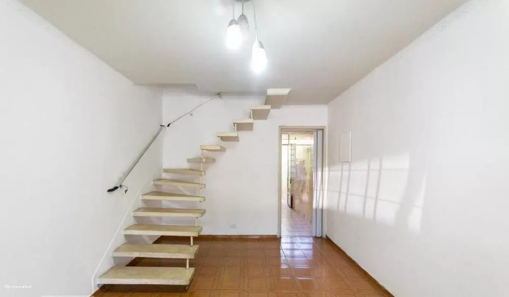 Sobrado à venda com 2 quartos, 91m² - Foto 1