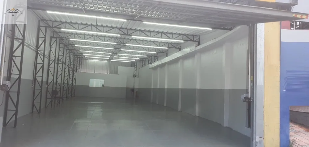 Depósito-Galpão, 223 m² - Foto 1