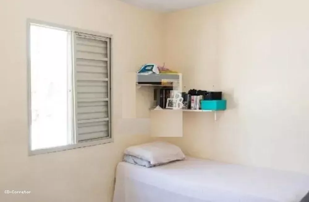 Apartamento à venda com 2 quartos, 45m² - Foto 2