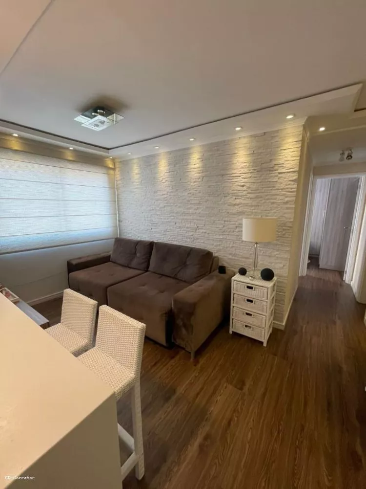 Apartamento à venda com 2 quartos, 47m² - Foto 3